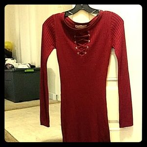 Planet gold slim burgandy dress